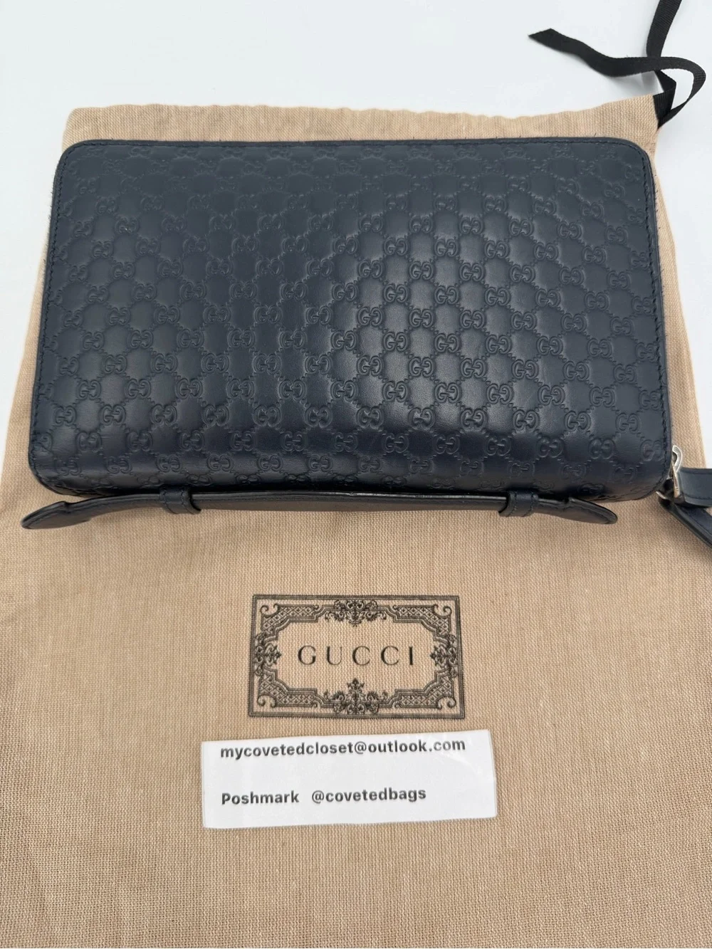Gucci Navy Embossed GG Two Section Zip Around Leather Organizer Great Condition